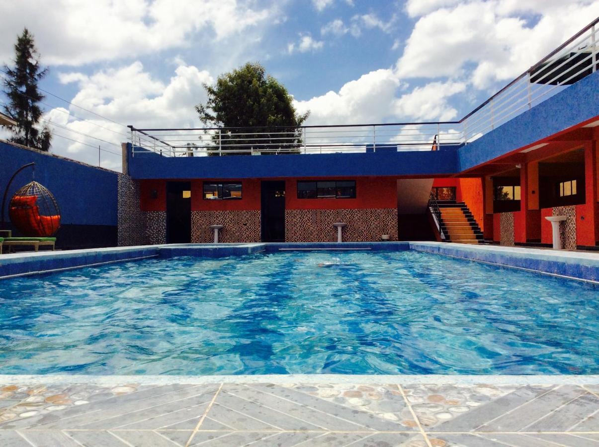 Good Putt Hotel Nakuru Bagian luar foto