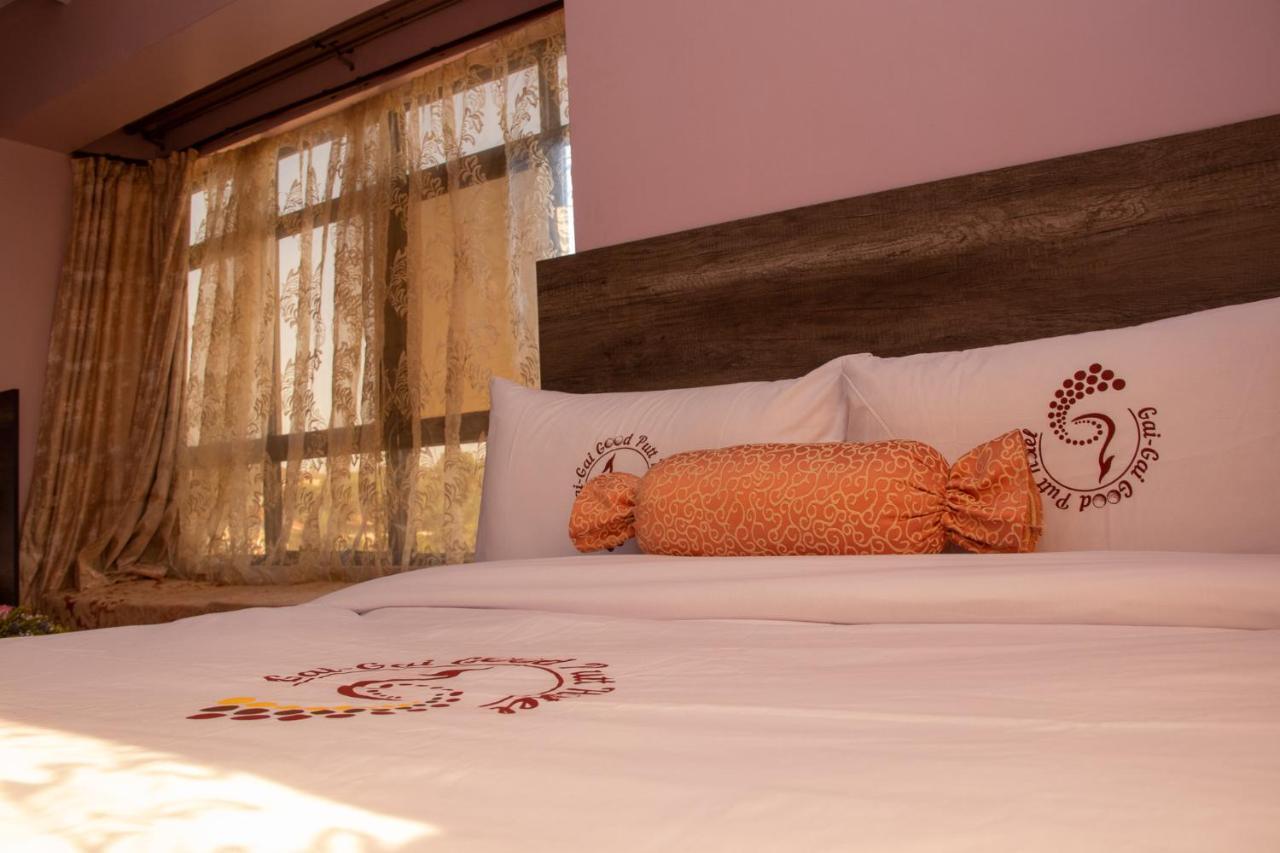Good Putt Hotel Nakuru Bagian luar foto